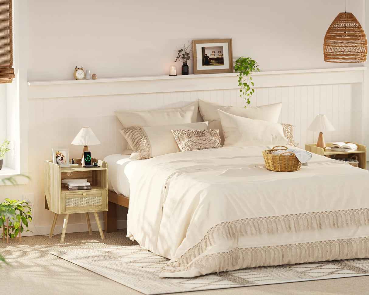 SUPERJARE Nightstand with Charging Station & Rattan-Like Decor Drawer, Rattan End Table with Solid Wood Feet, Bed Side Table with Open Storage, for Bedroom, Living Room, Dormitory - Natural SUPERJARE