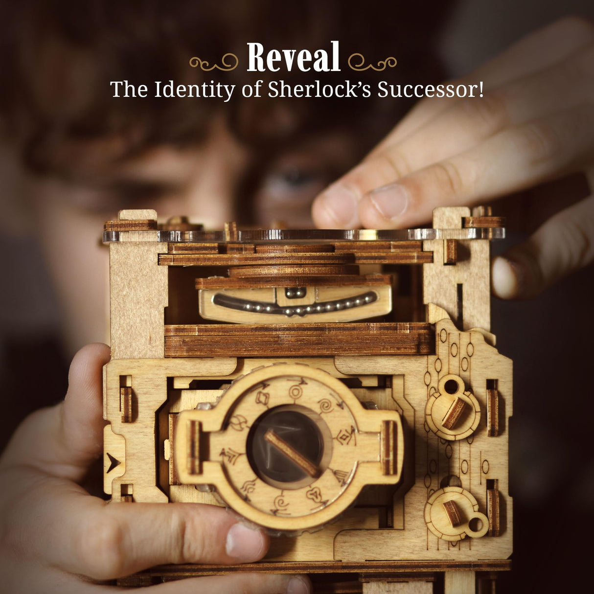 iDventure Cluebox PRO - Sherlock's Camera - Escape Room Game - sequential Puzzle Box - 3D Wooden Puzzle for Adults - Brain Teaser - Birthday Gift Gadget for Men and Women - Money Box iDventure