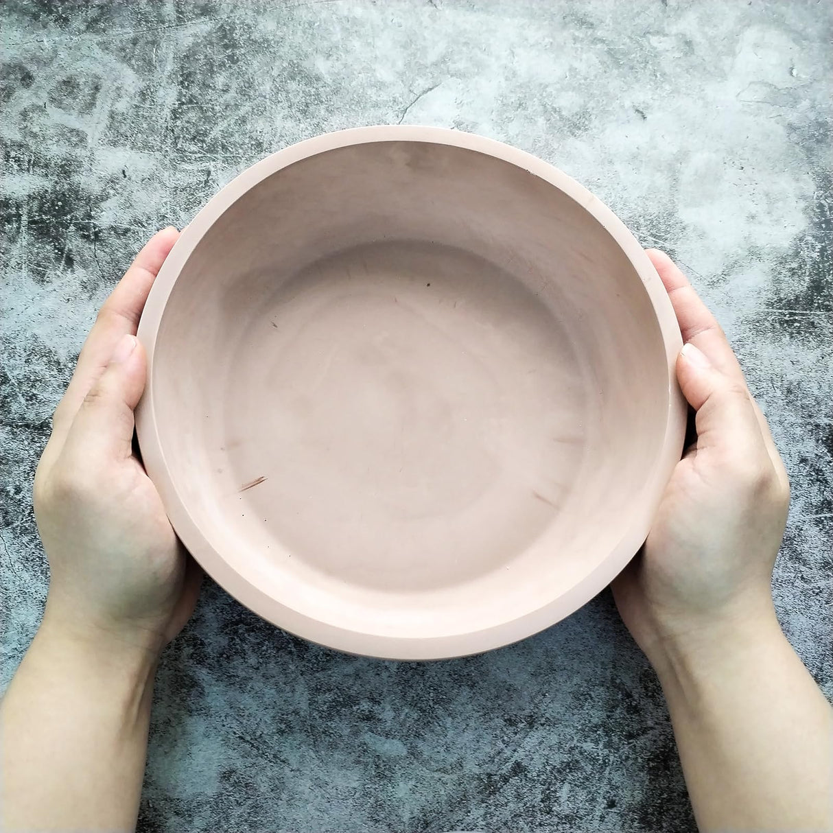 Wehous Large Bowl Resin Mold, 8.2'' Round Bowl Silicone Molds for Resin Concrete Cement, Big Container Storage Mold Candle Jewelry Holder Mould Makeup Organizer Succulent Pot Art Crafts Gift Wehous