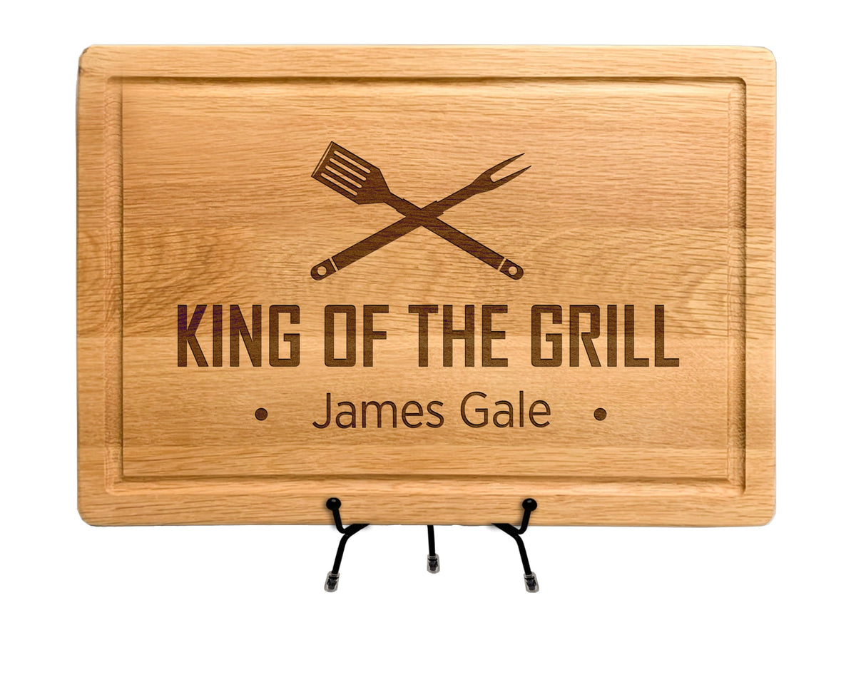 King of the Grill, Cutting Board, Personalized Cutting Boards for Men and Dad, Fathers Day, Dad's Birthday, Christmas Gift, Custom Cooking Gift, BBQ Gifts, Kitchen Gift, With Apron and Display Stand Generic