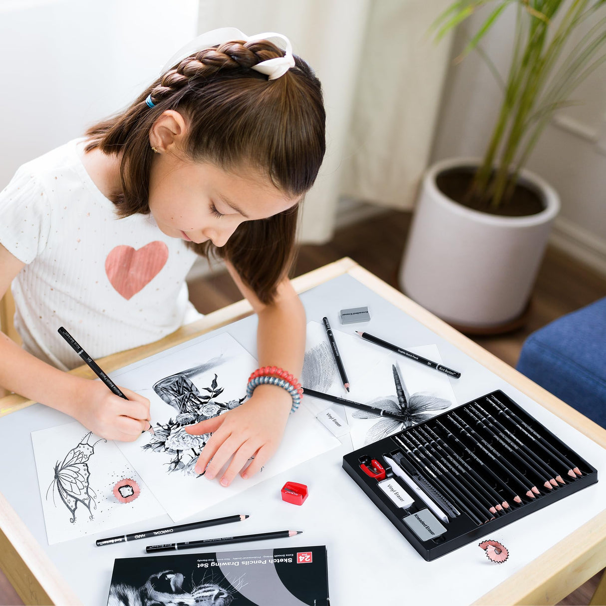 Kird Barken 33 Piece Sketching Pencil Set - 5H to 14B Pencils, Charcoal Pencils, Charcoal Sticks,Graphite Sticks,Painting tools – drawing pencil set for Beginners, Artists, Students, Kids Kird Barken