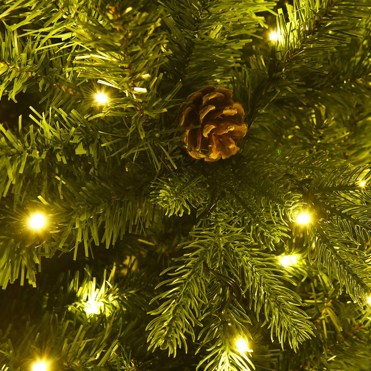 Goplus 8ft Pre-Lit Artificial Christmas Tree, Premium Spruce Hinged Tree 600 LED Lights and Pine Cones, Xmas Tree for Holiday Indoor Décor Goplus