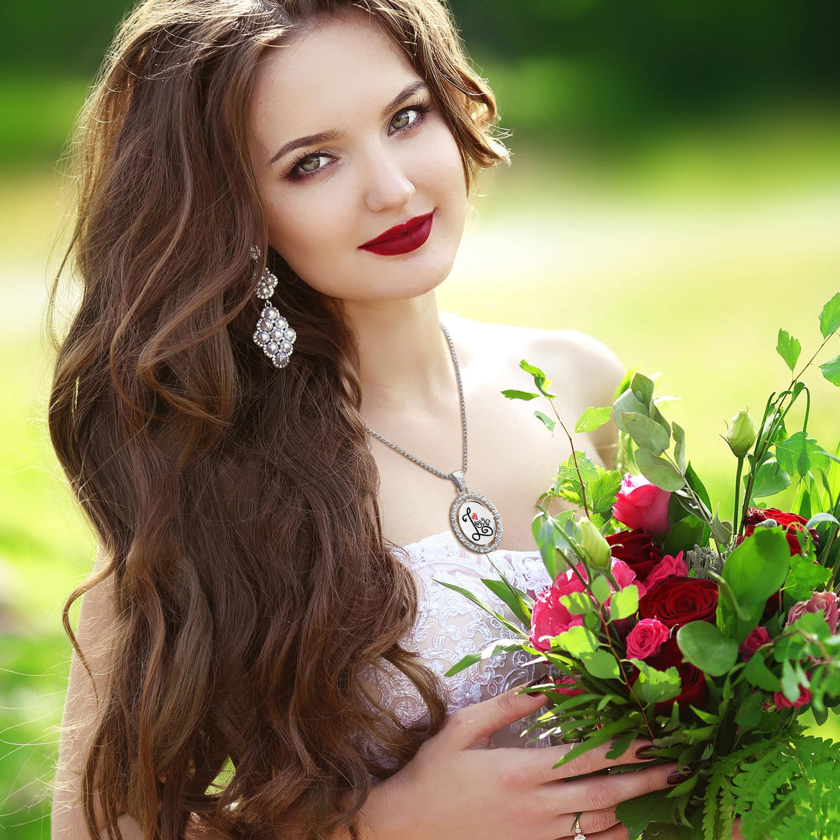 Junkin 24 Pcs Sublimation Rhinestone Trays Pendant Set, Including 6 Double Sided Blank Rhinestone Bezel Trays, 6 Pcs Thick Chains with 12 Sublimation Discs for Making (Multiple Style) Junkin