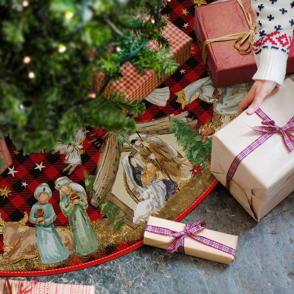 AVOIN colorlife Buffalo Plaid Christmas Tree Skirt 36 Inch, Winter Holiday Tree Decoration AVOIN colorlife