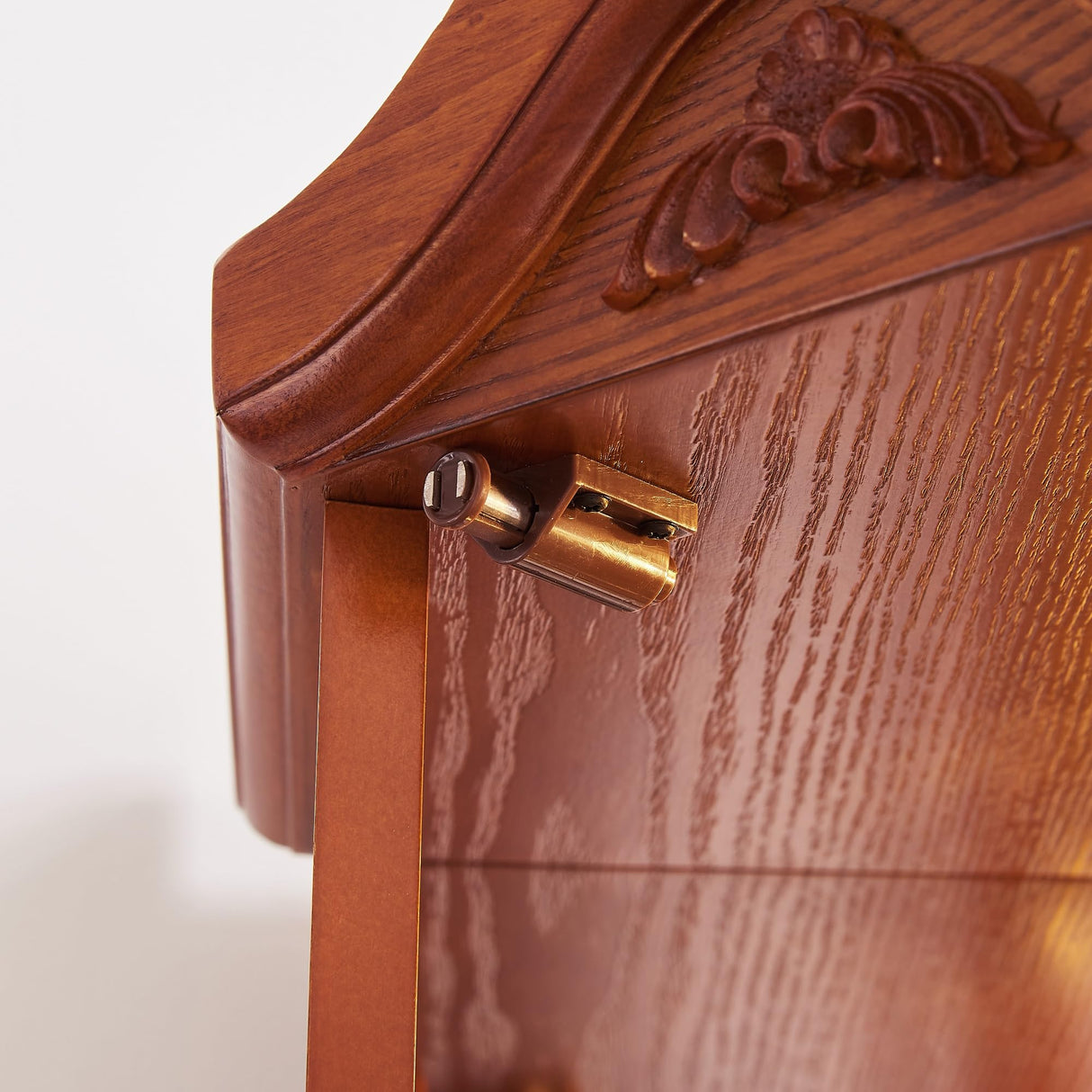 QSOSTNS Lighted Corner Display Curio Cabinet Curved Wood Corner Cabinet with Tempered Glass Doors and Shelves for Living Room (Oak) QSOSTNS