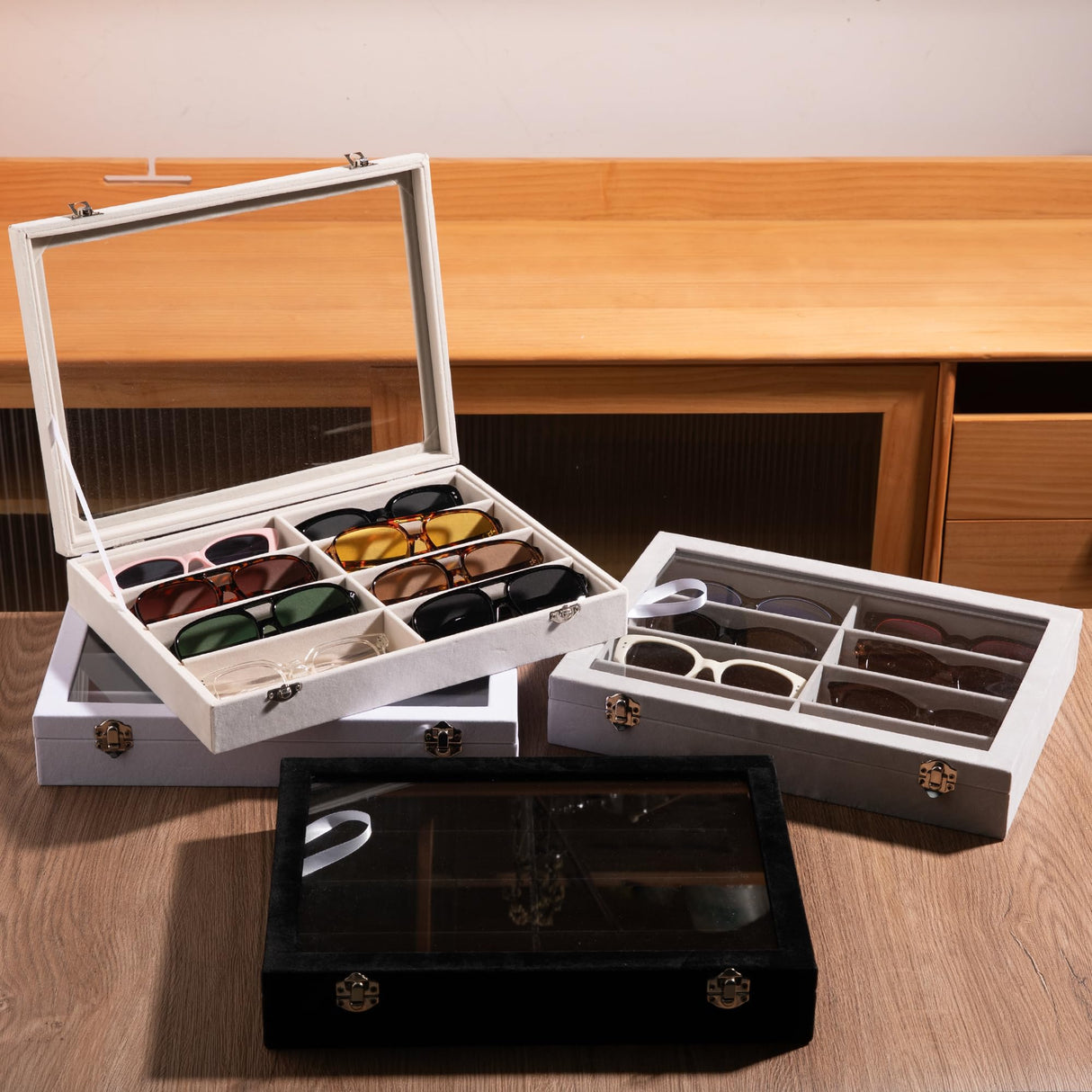 Frebeauty Sunglass Organizer,Velvet Glasses Organizer,8-Slot Sunglasses Tray with Clear Lid,Men's/Women's Sunglasses Box,Sunglass Case,13.3 x 9.6 x 2.2 Inches,Eyeglass/Eyewear Display Tray(Beige) Frebeauty