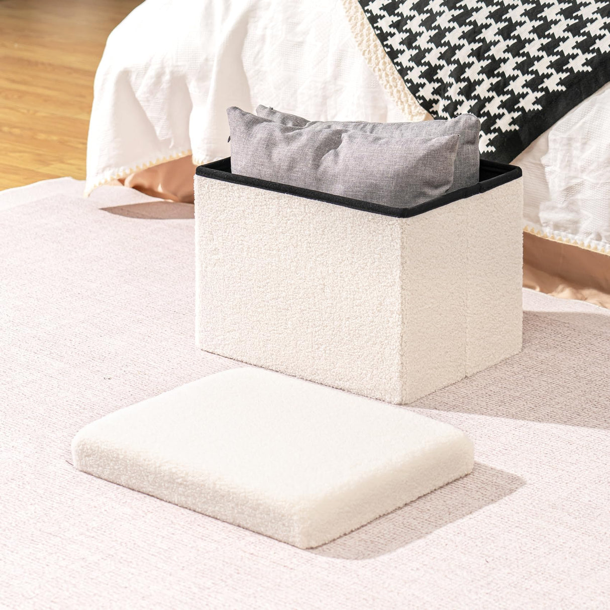 B FSOBEIIALEO Storage Ottoman Cube Small Sherpa Ottoman Foot Rest, Foldable Portable Boucle Ottomans, Faux Teddy Fur, White 16.5"x12.6"x12.6" B FSOBEIIALEO