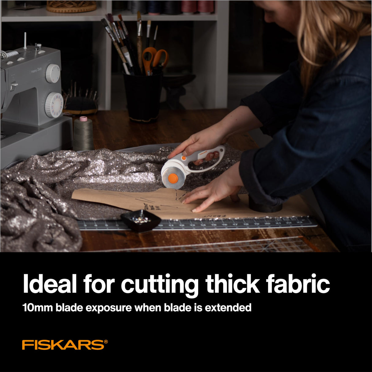 Fiskars 60mm Titanium Blade Loop Rotary Cutter, Softgrip For Fabric, Felt, Vinyl and Crafts Fiskars