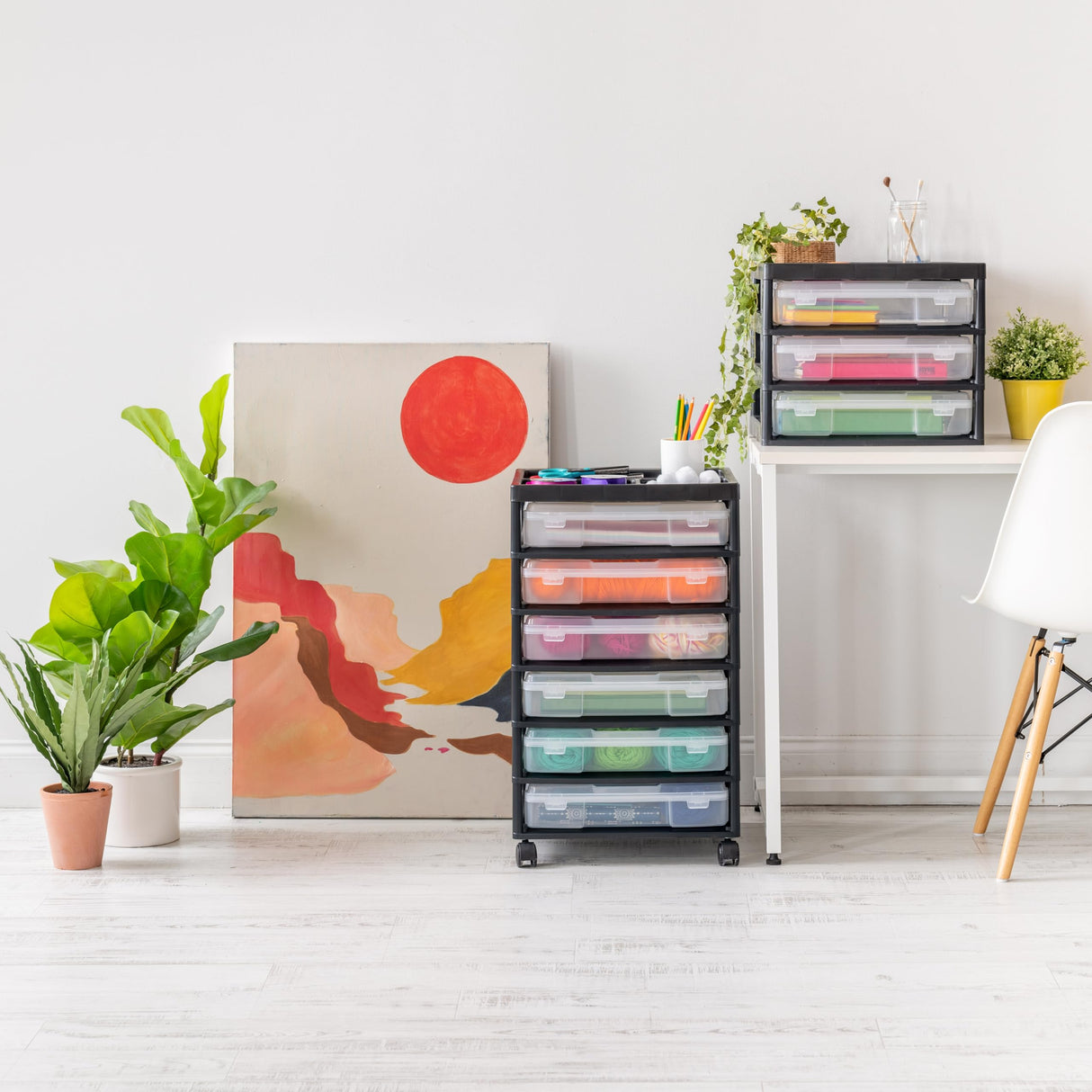 IRIS USA Fits 12" x 12" Paper, 6-Tier ScrapbookRolling Storage Cart with Organizer Top for Papers Vinyl Tools Office Art and Craft Supplies, Yarn, Black Frame with 6 Clear Cases w/ Built in Handle IRIS