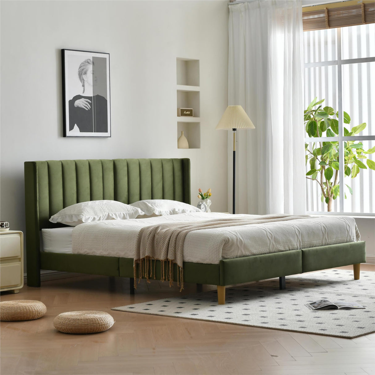 YUHUASHI upholstered Platform Bed Frame/King Bed Frame/Modern Geometric Double-Wing Design headboard/Velvet Fabric/Easy to Assemble no Noise (Grass Green, King (U.S. Standard)) YUHUASHI
