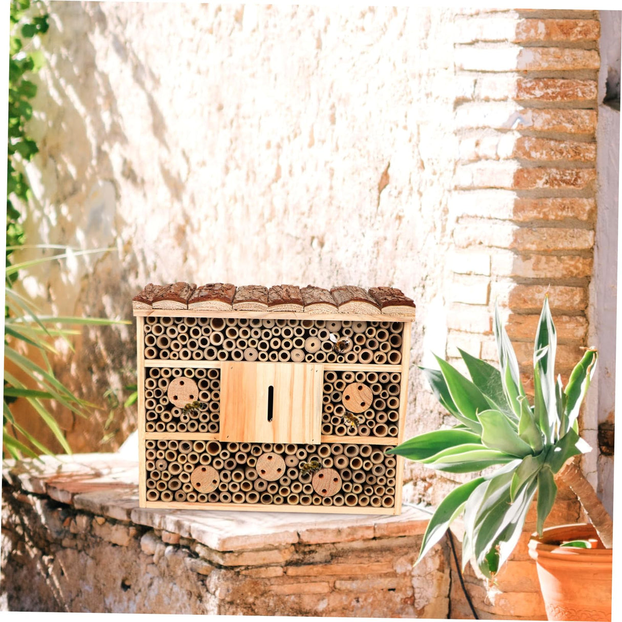 OFFSCH Creative House Mason House Garden Decoration Critter Cages Mason Bees House Hanging Hotels Hotel Garden Habitat House Hotel Beehive Decor Room Wooden House Solid Wood OFFSCH