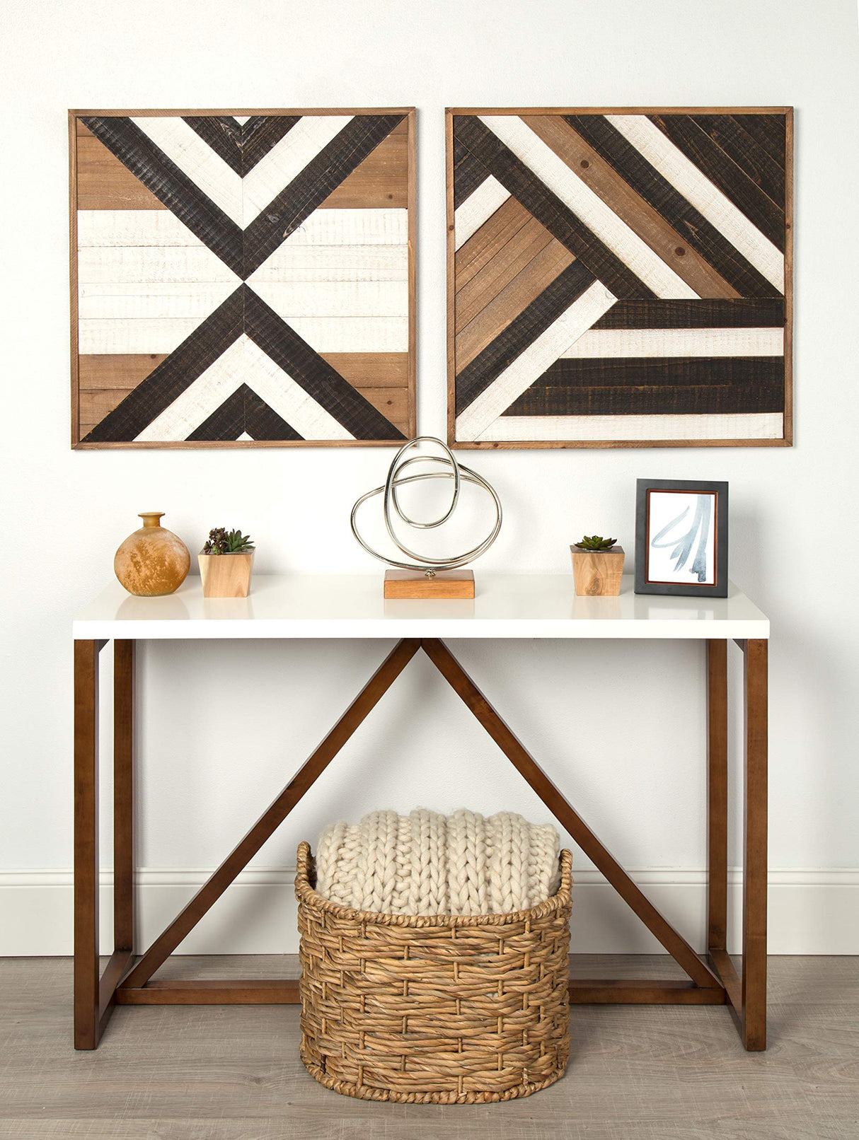 Kate and Laurel Baralt Shiplap Wood Plank Art, Black, White and Rustic Brown Kate and Laurel