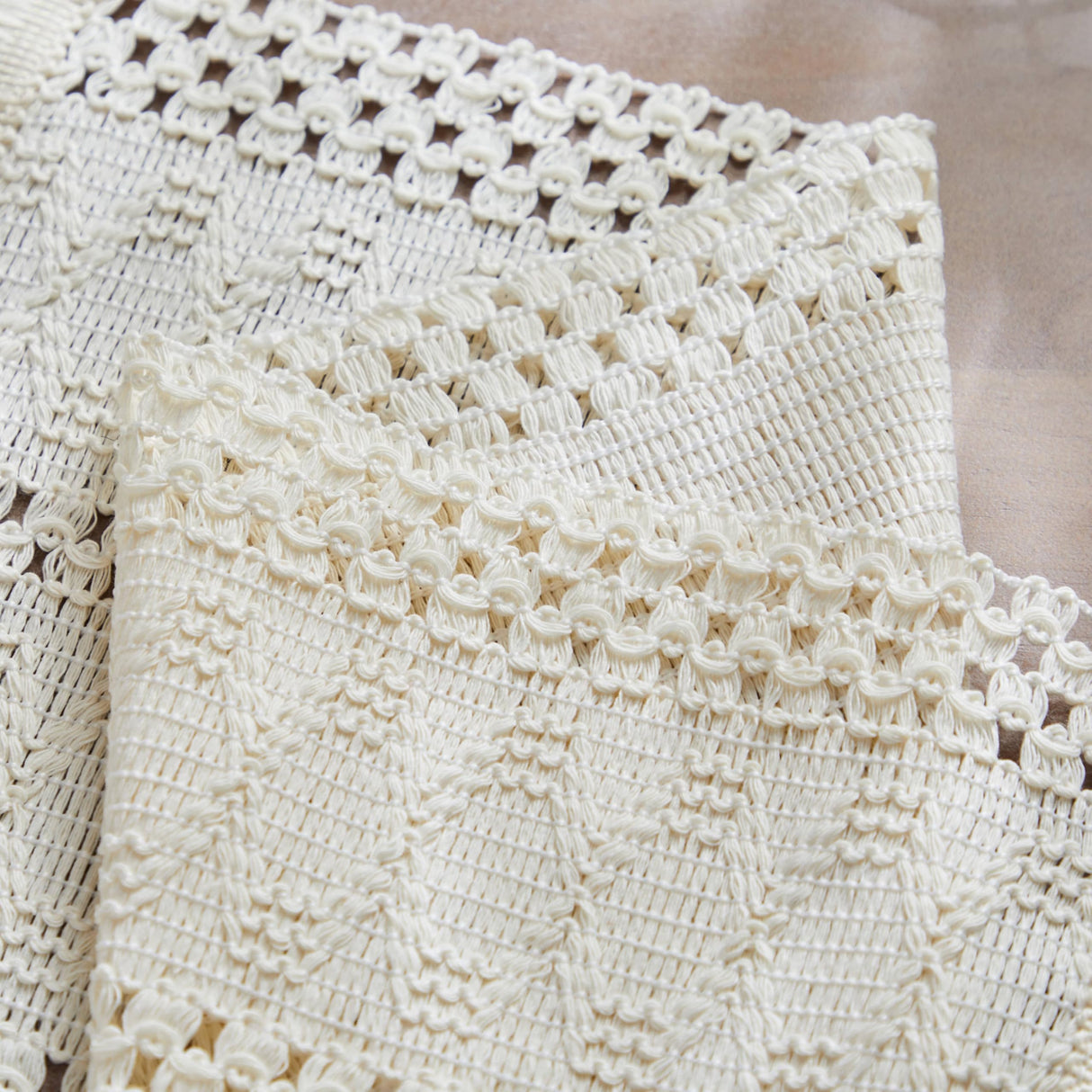 ZeeMart Macrame Style Boho Placemats Set of 4, Ivory Decorative Natural Farmhouse Cotton Woven Place Mats Home Decor for Kitchen Dining Table ZeeMart