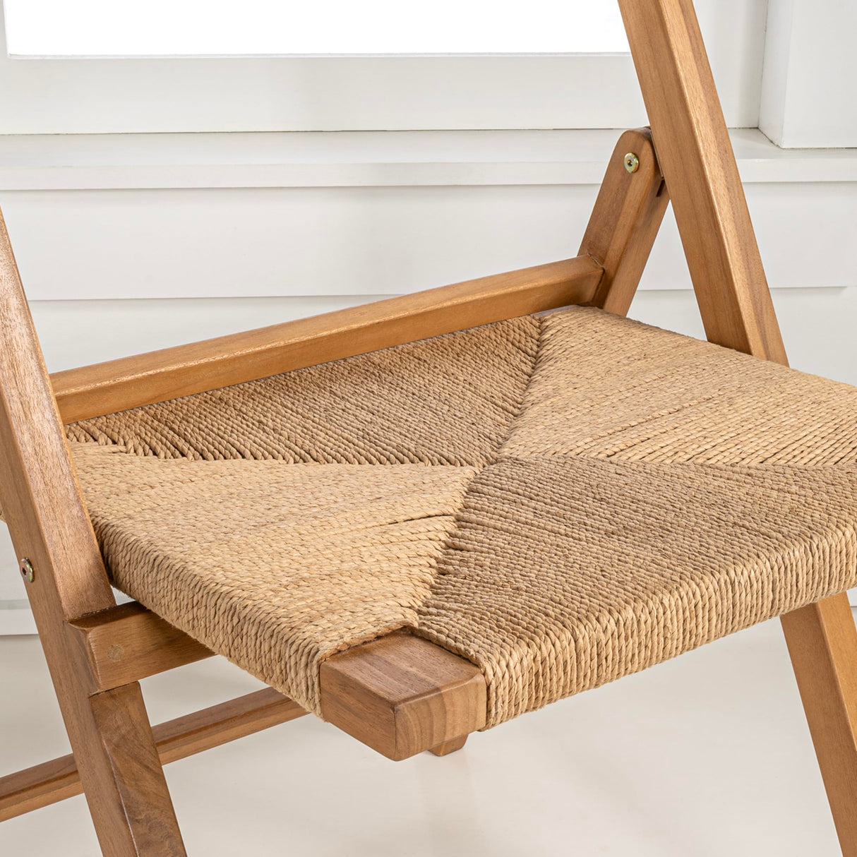 JONATHAN Y FLD1002A-SET2 Kiawah Coastal Modern Wood Woven Seagrass Folding Chair Transitional, Bohemian, Classic, Scandinavian, Minimalist, Mid-Century, Natural (Set of 2) JONATHAN Y