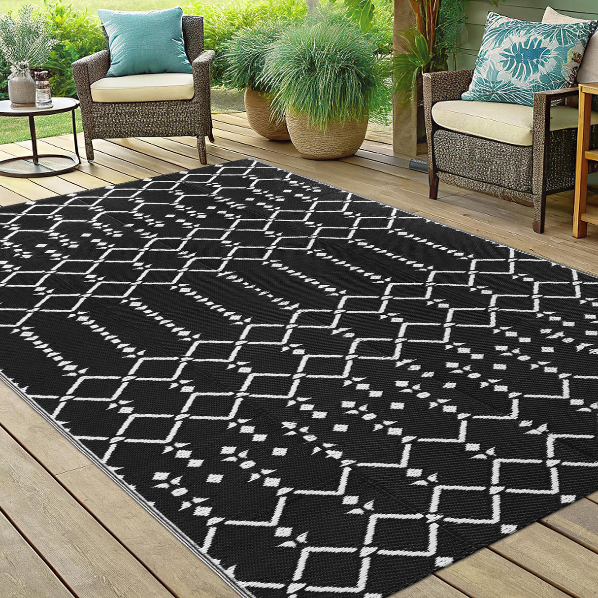 Smiry Outdoor Rug 5x8 ft, Waterproof Reversible Plastic Straw Rugs, Boho Outdoor Area Rug, Outside Floor Mat for Patio, Backyard, Deck, Picnic, Beach, Camping, Black Smiry