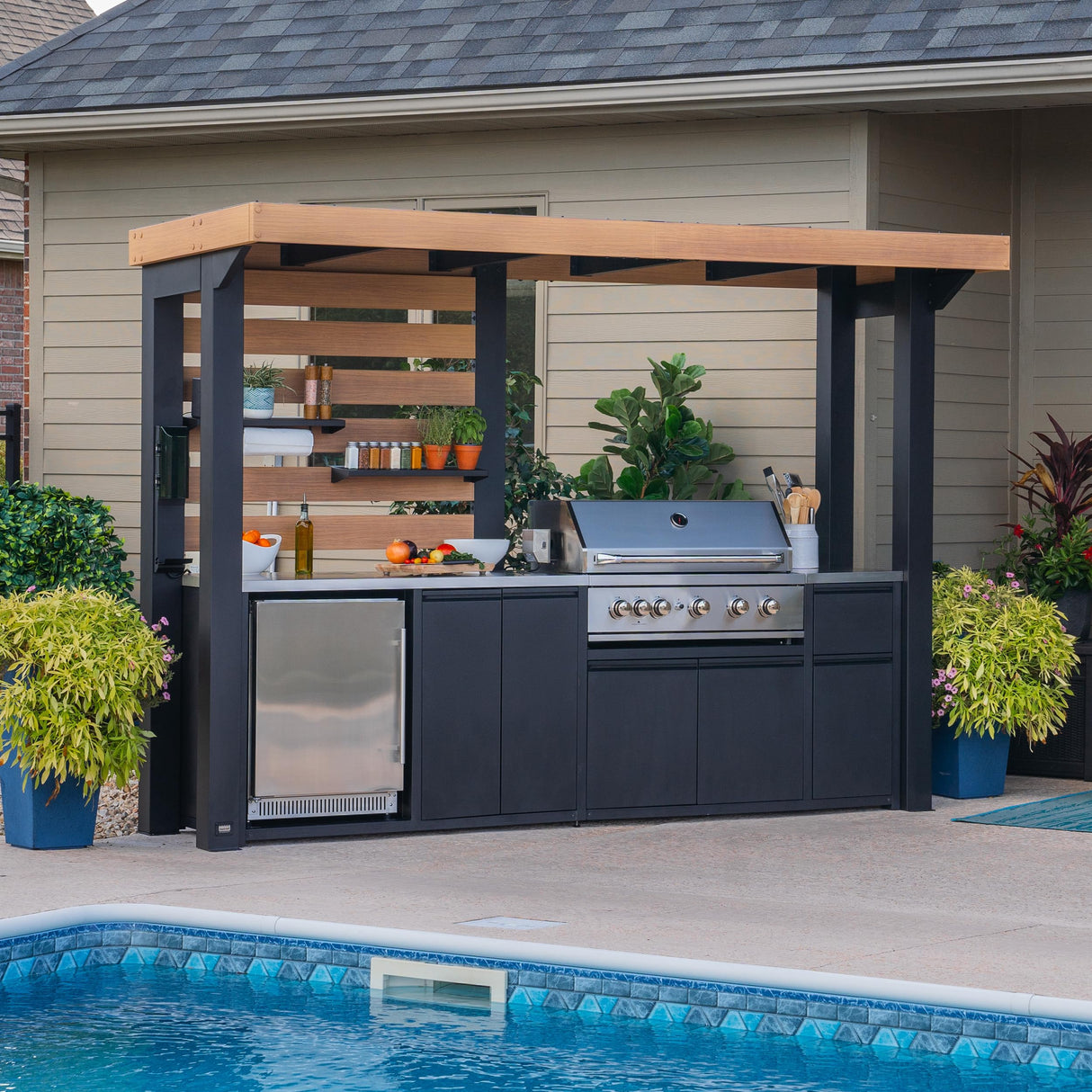 Backyard Discovery Fusion Flame Turn-Key Outdoor Kitchen with 38-inch Stainless Steel 5-burner Grill Island, Sear Zone, Infrared Burner, Outdoor-Rated Refrigerator, Storage, Steel Roof for Deck, Patio Backyard Discovery