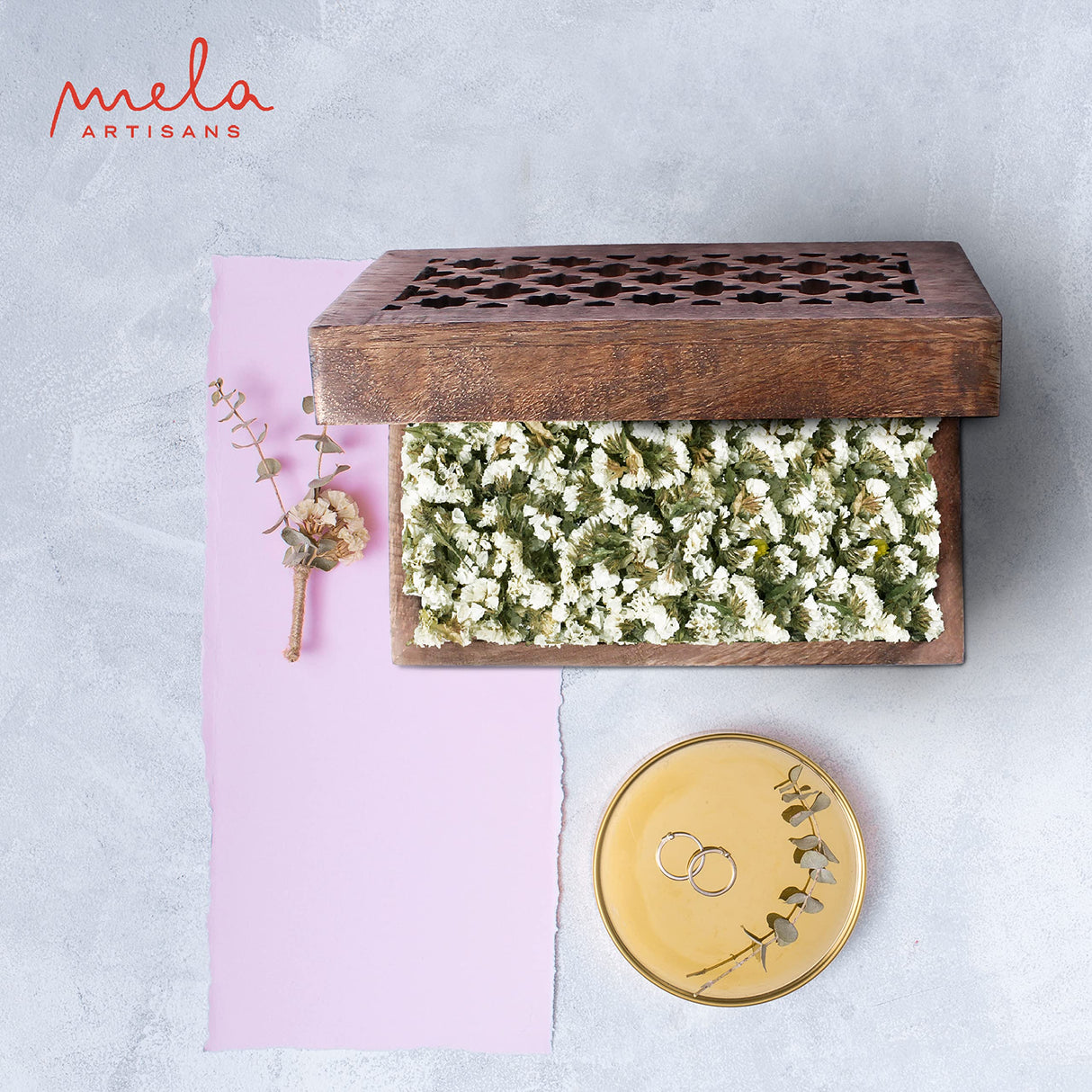 Mela Artisans Medium Keepsake Box with Hinged Trellis Lid - Medium Polish | Wooden Decorative Box | Keepsake Memory Box | Mango Wood Storage Box | Store Trinkets, Cards & Stash | 7.5” x 4.5” x 3” Mela Artisans