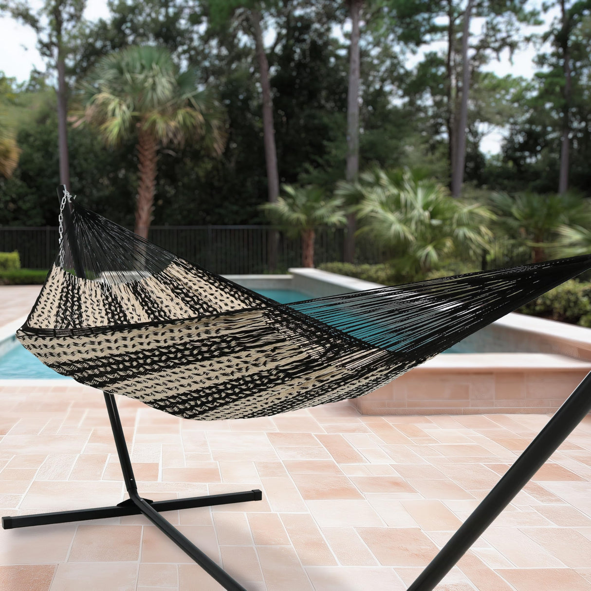 Sunnydaze Handwoven XXL Thick Cord Mayan Double Hammock for Outside - 625-Pound Capacity Heavy-Duty Outdoor Hammock - Black/Natural Sunnydaze