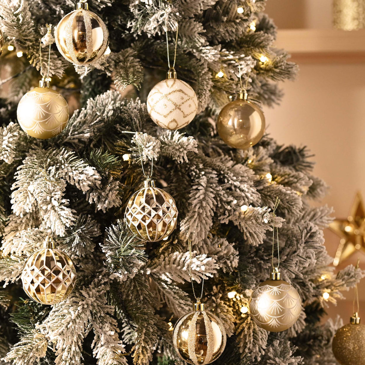 Valery Madelyn Christmas Ornaments Set, 30ct 2.36 Inches White and Gold Shatterproof Christmas Tree Decorations Ball Ornaments Bulk, Elegant Hanging Ornaments for Xmas Holiday Party Decor Valery Madelyn