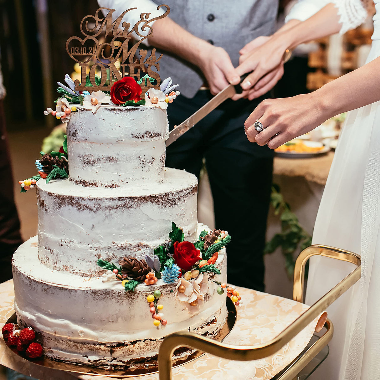 Wedding Cake Toppers, Personalized Mr & Mrs Heart, Customized Wedding Date & Last Name To Be Bride & Groom | Wood Cake Toppers, Wedding Party Cake Sugar Yeti