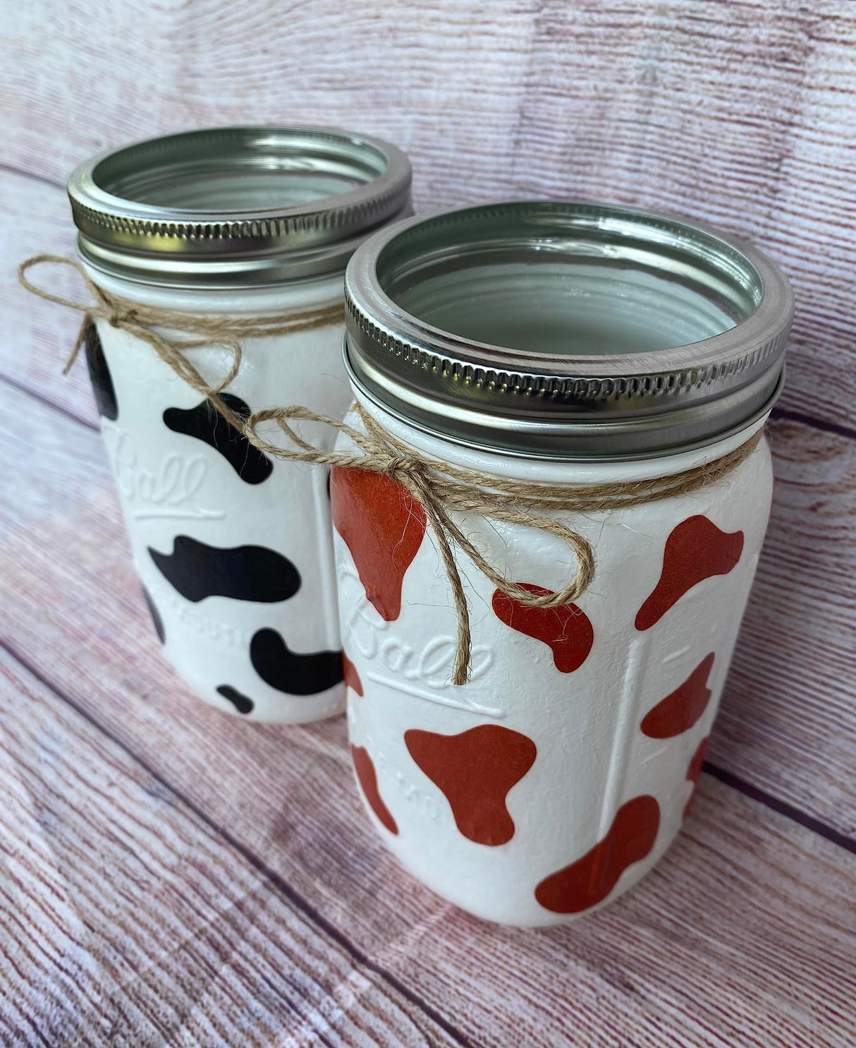 Cow print mason jars/cowhide decor/farm animal party decor/cow centerpieces/cattle decor/western decor jars (Regular Mouth Pint 16oz, No Lid Insert, Black Cowhide Print) Generic