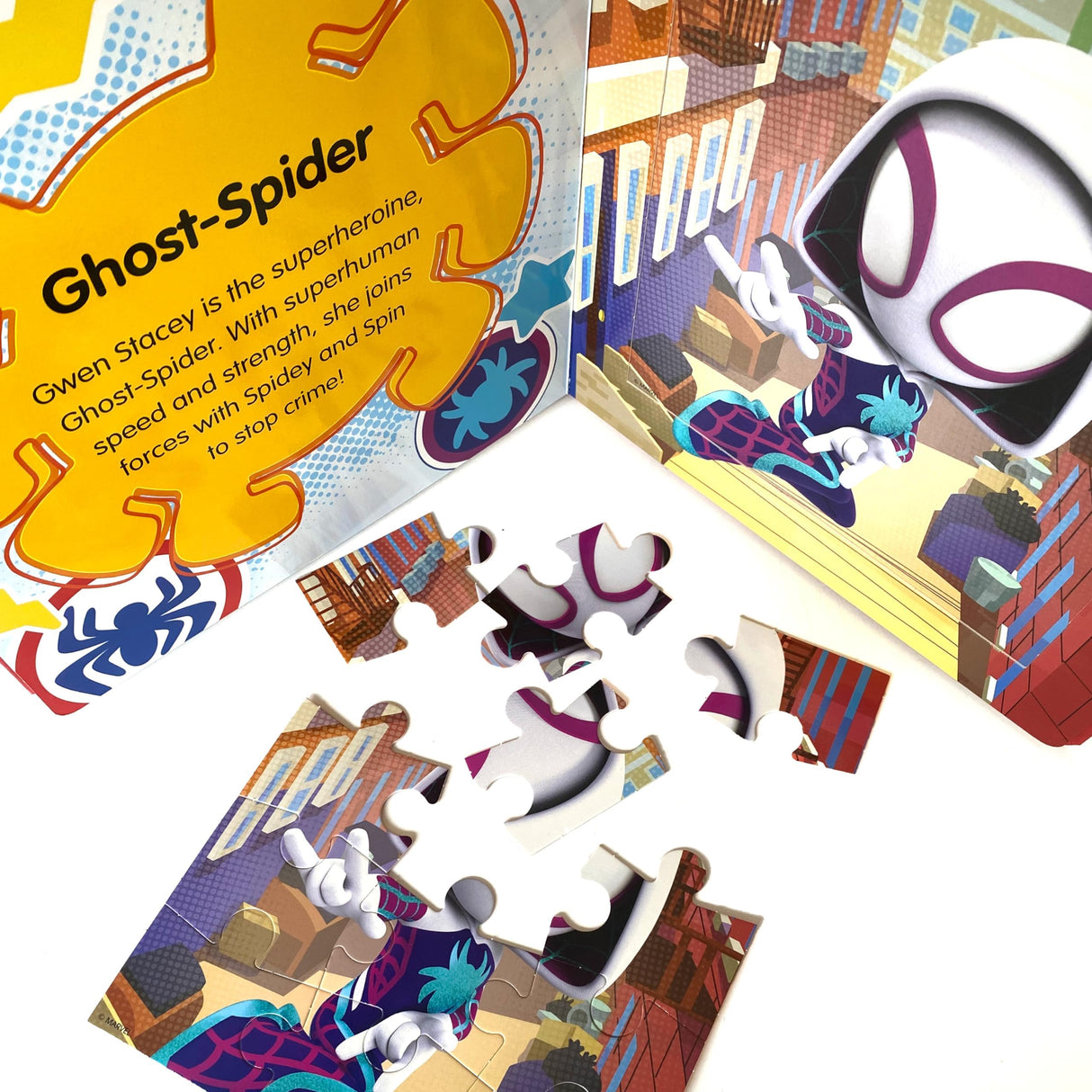 Marvel Spidey and his Amazing Friends My First Puzzle Book - Jigsaw Puzzles for kids, 10-page board book, 5 puzzles to enjoy Phidal