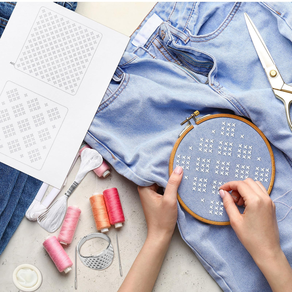 Hahafelt Sashiko Kit Sashiko Thread and Needles Thimble Denim Fabric Water Soluble Japanese Embroidery Kit for Beginners Hand Quilting and Mending, Sewing Supplies Hahafelt