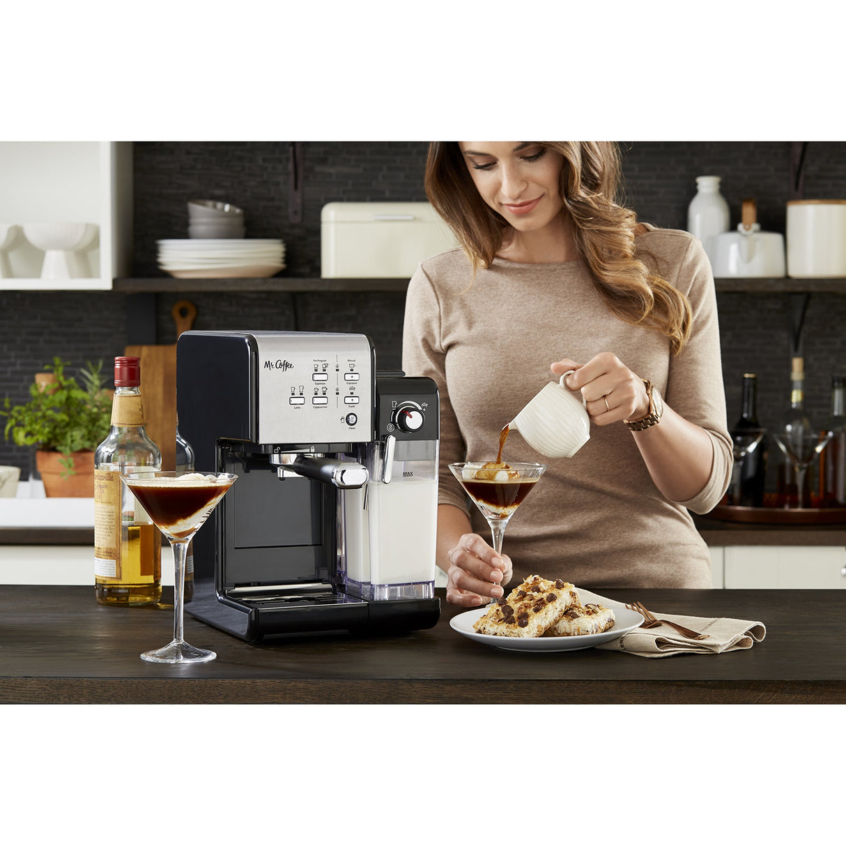 Mr. Coffee Programmable Espresso & Cappuccino Machine with Automatic Milk Frother & 19-Bar Pump, Stainless Steel Mr. Coffee