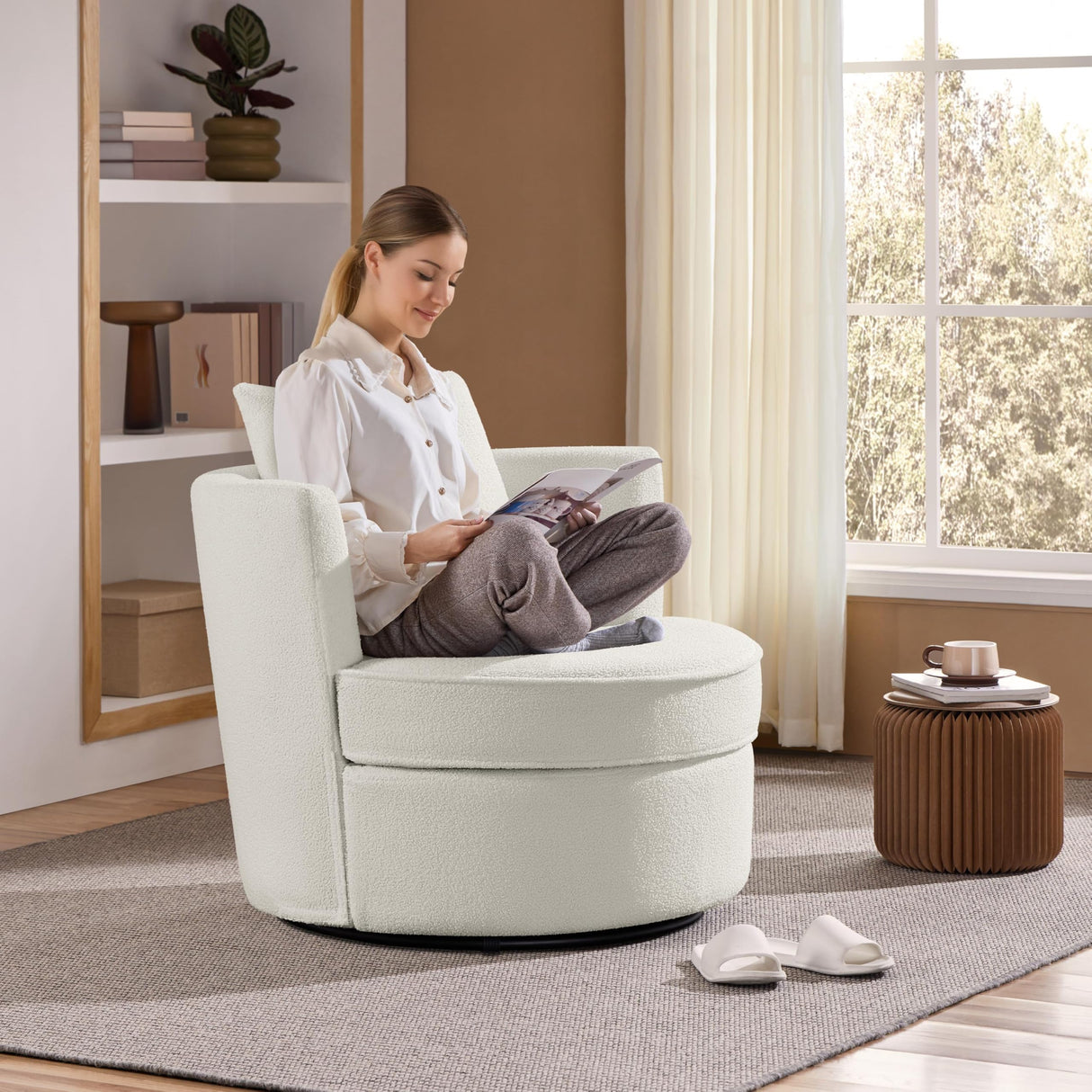 Yaheetech Swivel Barrel Accent Chair, 360 Degree Swivel Round Chairs with Removable Throw Pillow, Soft Boucle Single Arm Sofa for Living Room Bedroom Reading, White Yaheetech