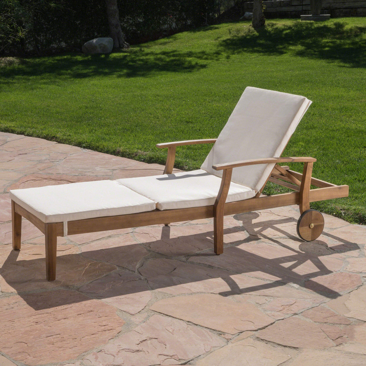 Christopher Knight Home Perla Outdoor Chaise Lounge with Water Resistant Cushion, Teak Finish / Cream Christopher Knight Home