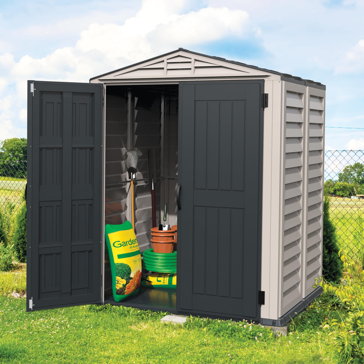Duramax YardMate 5' x 5' Plus Plastic Garden Shed with Plastic Floor - Anthracite & Adobe - 15 Years Warranty DURAMAX