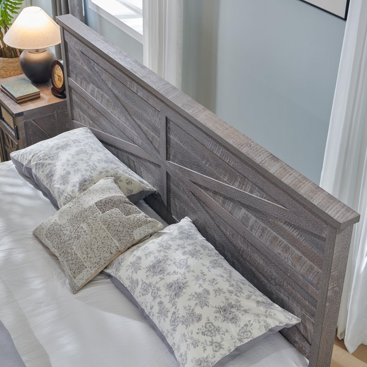 ACCOHOHO Farmhouse King Size Bed Frame with Barn Door Storage, Platform Bed Frame with Headboard, Rustic Bed, Solid Wood Slats Support/Noiseless/No Box Spring Needed (Grey) ACCOHOHO