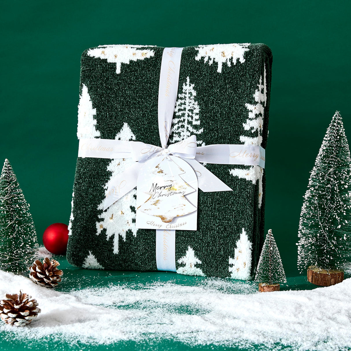 WDCOZY Christmas Throw Blanket Christmas Tree Reversible Super Soft Knitted Couch Bed Sofa Microfiber Chenille Luxurious Home Decor Warm Cozy Comfy Lightweight Holiday Blanket Winter 50x60 Green WDCOZY