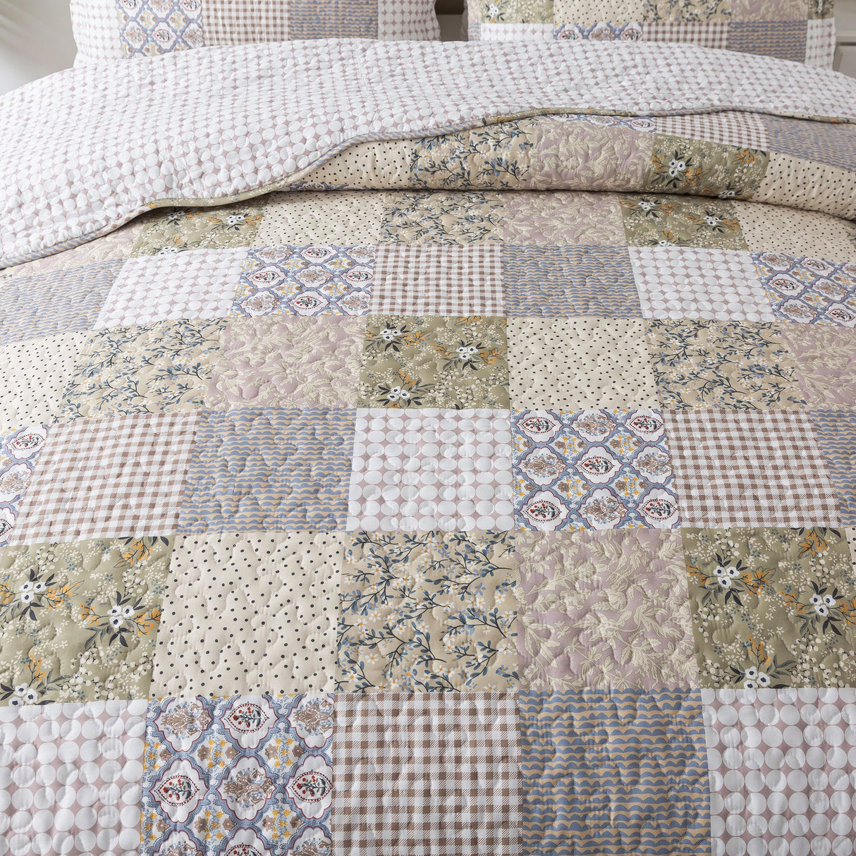 HoneiLife Quilt Set King Size - Lightweight Bedspreads 106x96, Microfiber Quilts 3-Piece, Patchwork Coverlet Rustic Bedding Sets All Season Quilts HoneiLife