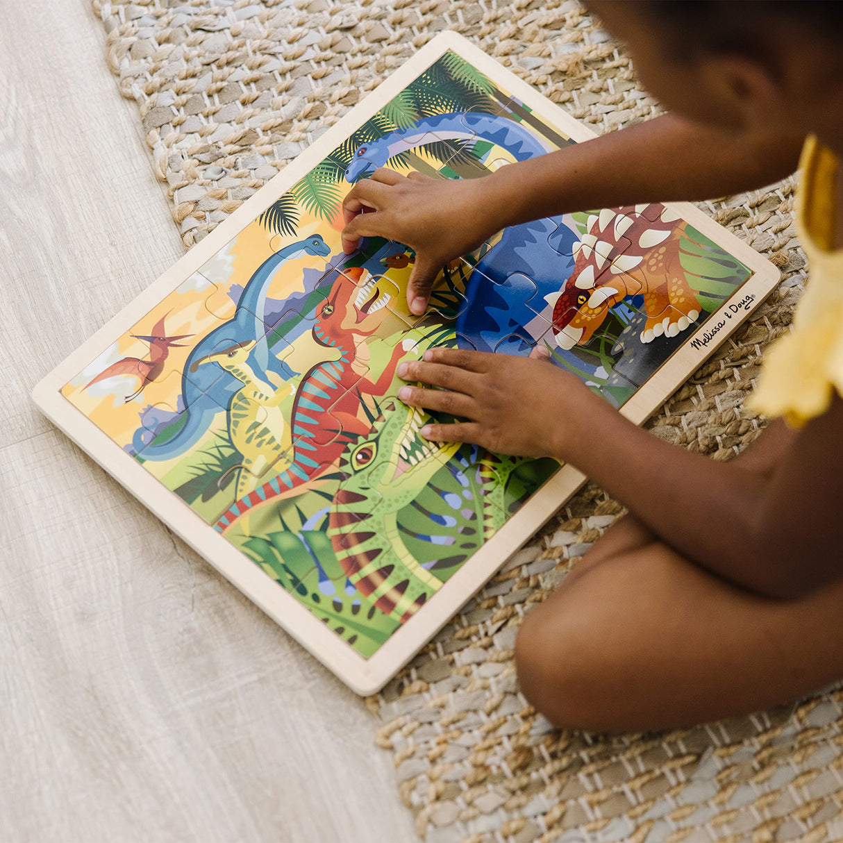 Melissa & Doug Dinosaurs Wooden Jigsaw Puzzle With Storage Tray (24 pcs) Melissa & Doug