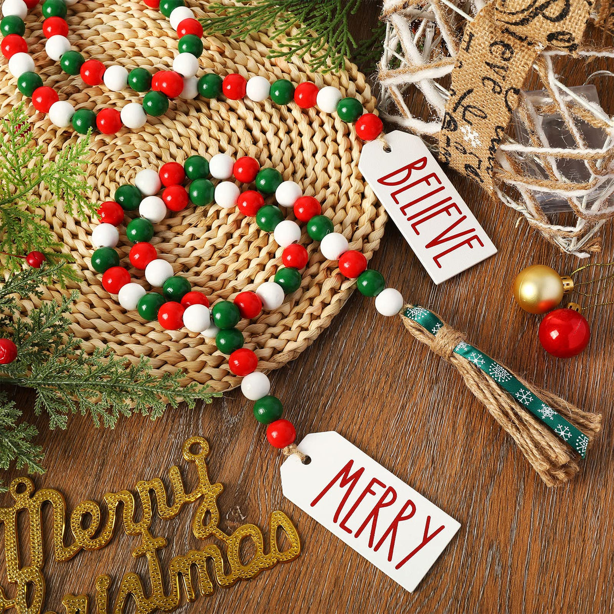 Whaline 2Pcs Christmas Wooden Bead Garlands Xmas Natural Wood Bead Garland with Rope Tassel Classical Red Green Beads Hanging Decor for Farmhouse Tiered Tray Home Wall Decor Christmas Party Suppliers Whaline