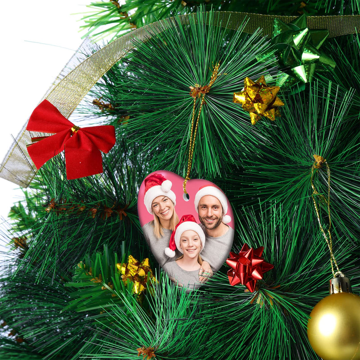 6 Pieces Sublimation Ceramic Ornament Blanks Christmas Snowflake Ceramic Ornament with Golden Ribbon Heart Hanging Decorations Personalized Sublimation Pendant for Crafting DIY Christmas Tree Decor WILLBOND