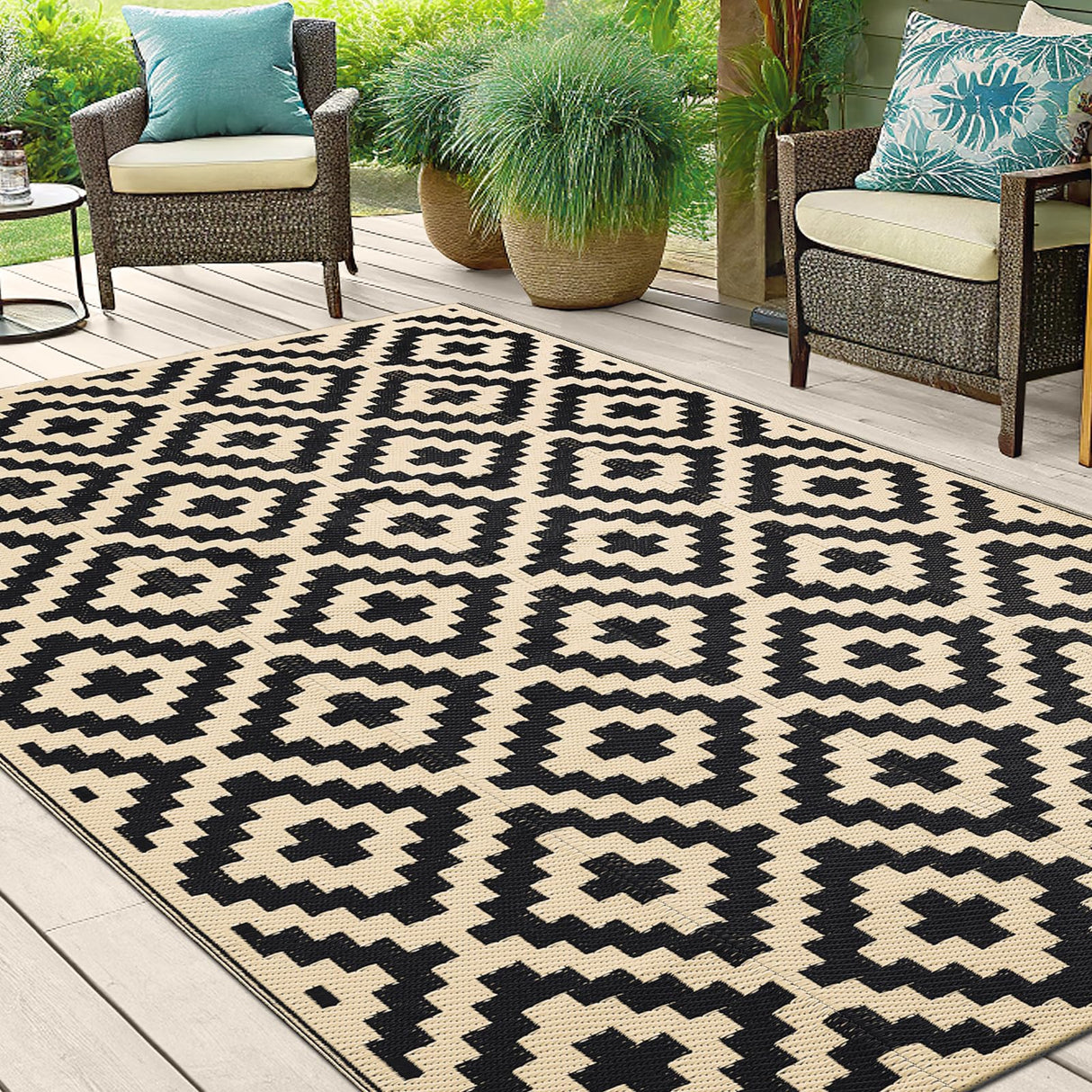 Smiry Waterproof Outdoor Rug 5x8 ft, Reversible Plastic Straw Patio Camping Rugs, Outdoor Indoor RV Mat Carpet for Patio, Outside Entry, Backyard, Deck, Bench, Picnic, Camper, Black & Beige Smiry