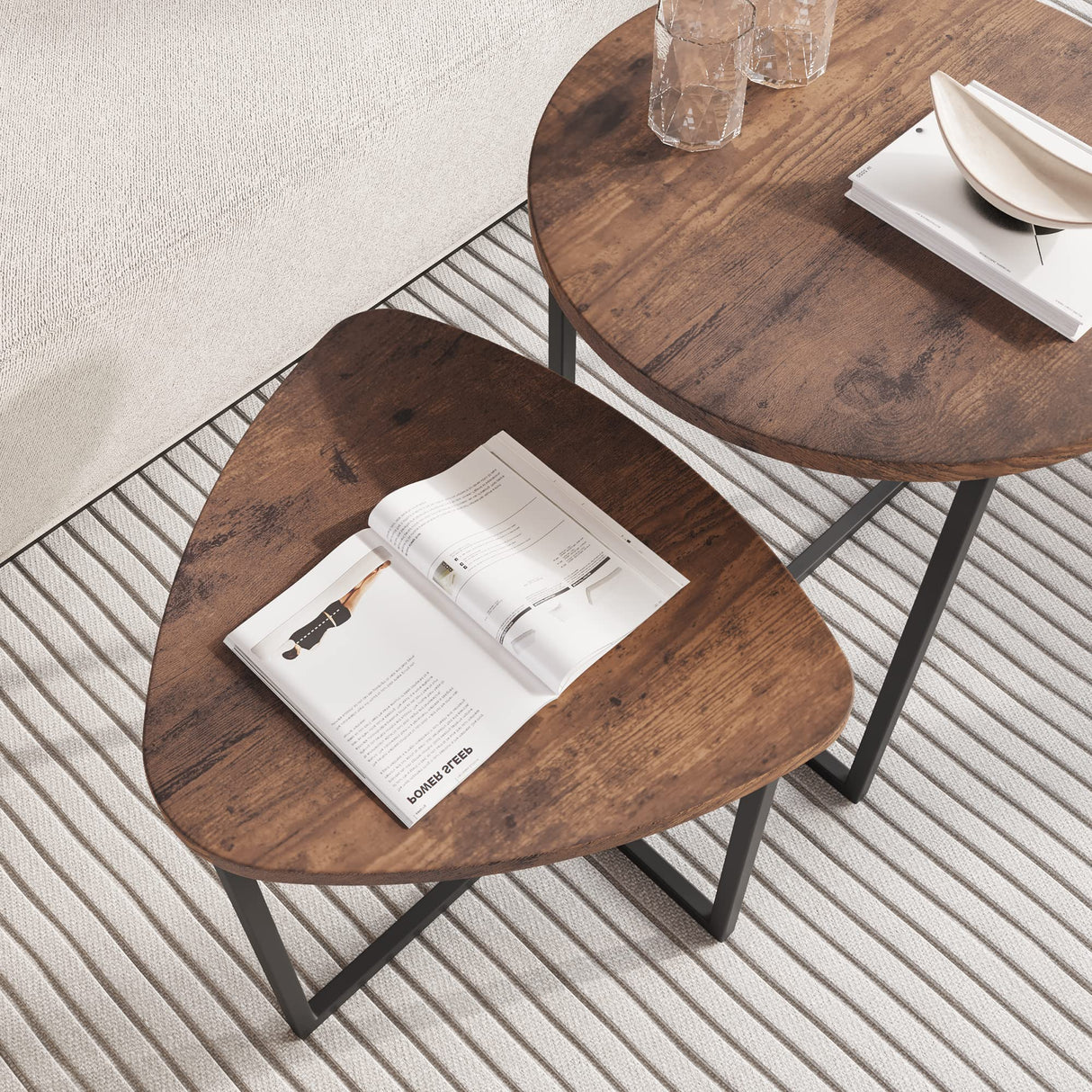 HOJINLINERO Round Coffee Table Set of 2 End Tables for Living Room,Black Small Coffee Table Living Room Table,Metal Frame & Wood,Sturdy and Easy Assembly,Stacking Side Tables Bedroom,Brown HOJINLINERO