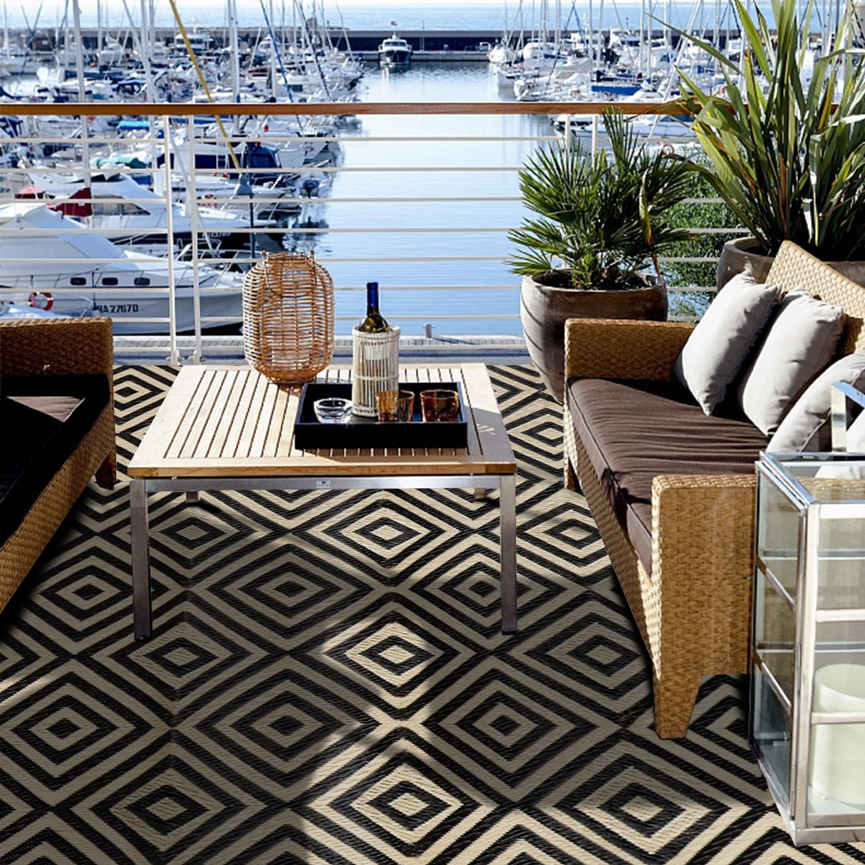 Ridota Reversible Mats, Outdoor Patio Rugs, Plastic Straw Rug, Modern Area Rug, Floor Mat for Outdoors, RV, Patio, Backyard, Deck, Picnic, Beach, Trailer, Camping (Diamond Black & Beige, 5' x 8') Ridota