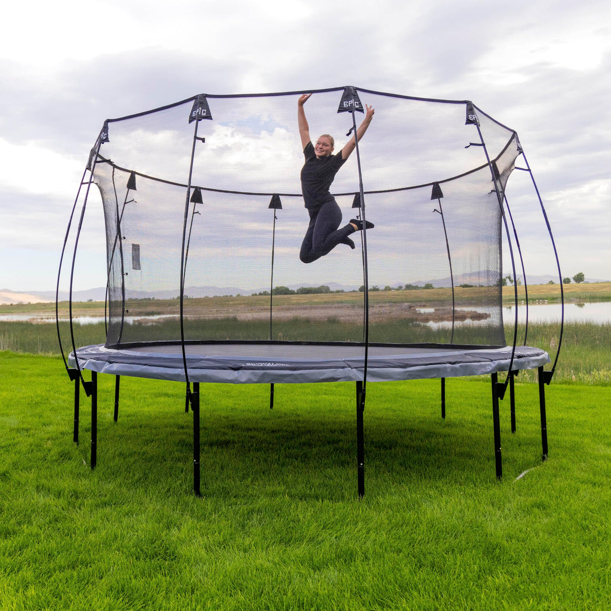 SKYWALKER TRAMPOLINES Epic Series 14 FT Round Outdoor Trampoline for Kids and Adults with Enclosure Net, Padded Spring Cover, ASTM Approval, 1600 LBS Weight Capacity Skywalker Trampolines