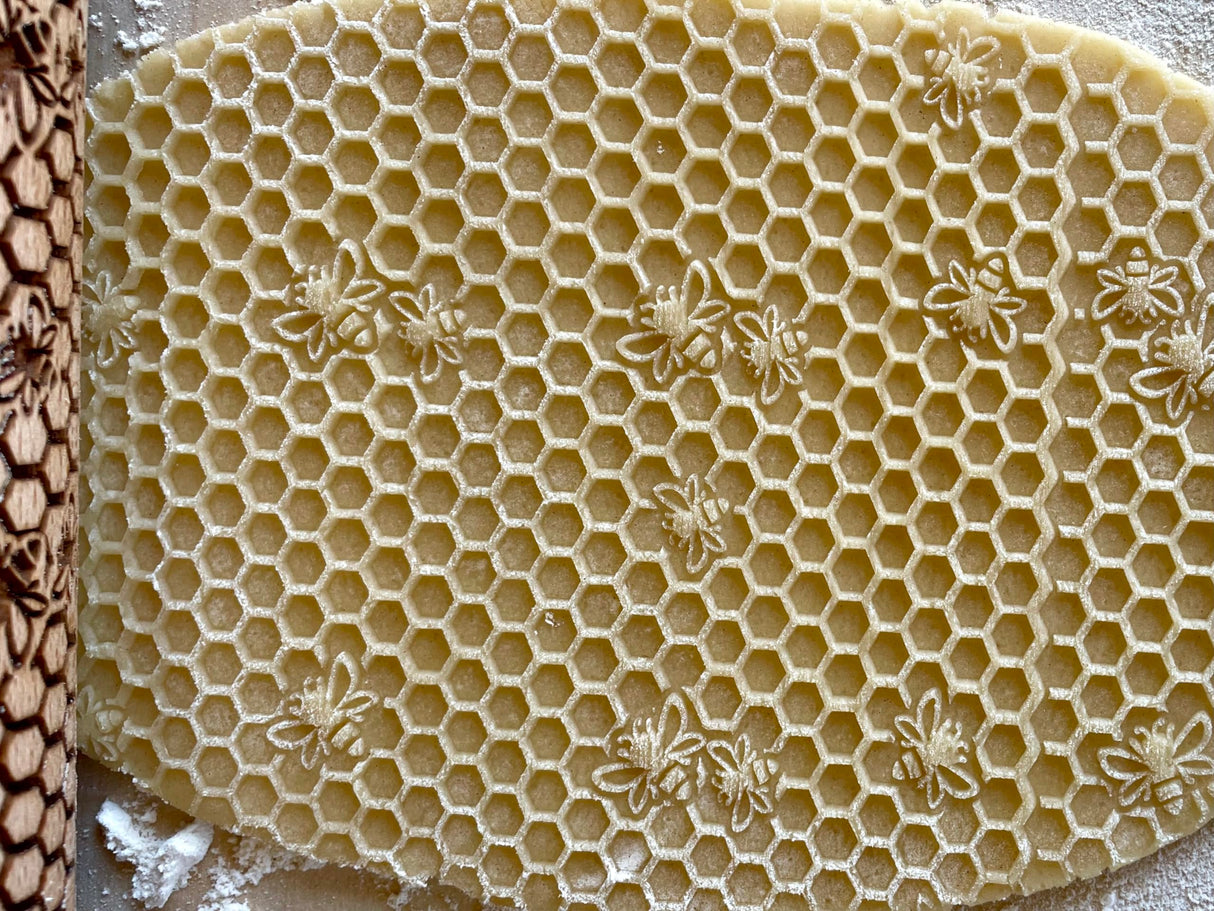 BEEHIVE Embossing Rolling Pin with Pattern. Laser Engraved Embossing Dough Roller for Homemade Cookies and Pottery by Algis Crafts Algis Crafts