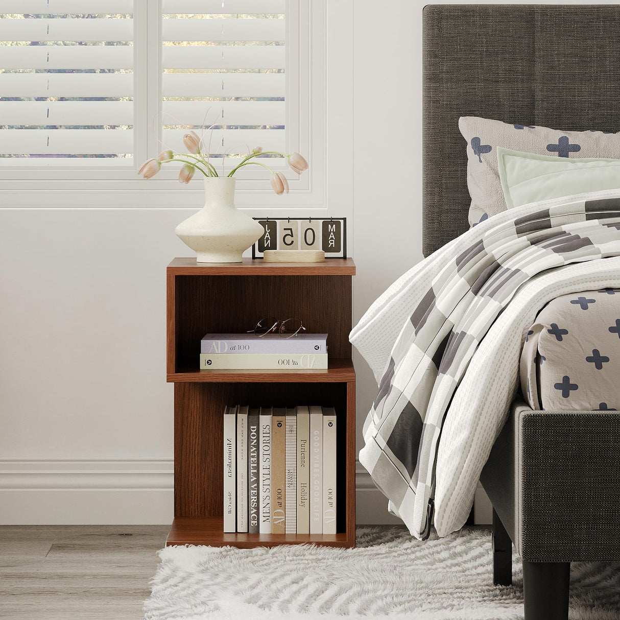 ODIKA Tokyo S Minimalist 3 Tier End Table - Minimalist 3-Tier Wood Nightstand for Small Spaces with Open Storage - Japanese-Inspired Bedside Table for Bedroom (Oak) ODIKA