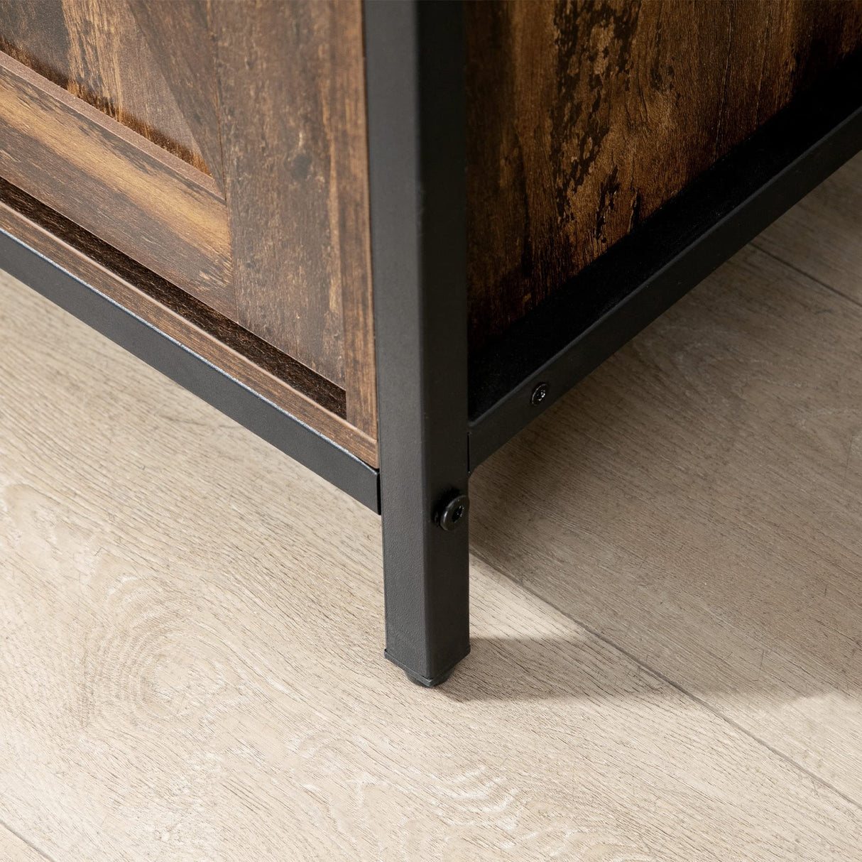 HOMCOM Industrial Sideboard Buffet Cabinet, Kitchen Cabinet with Sliding Barn Doors, Coffee Bar Cabinet with Stemware Racks, Drawer and Adjustable Shelves, Rustic Brown HOMCOM