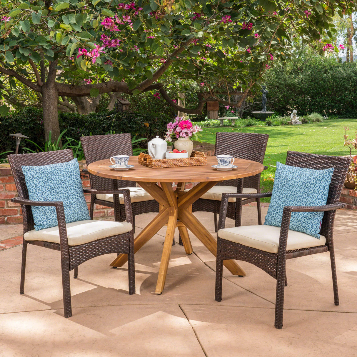 Christopher Knight Home Stamford Outdoor Wicker Dining Set with Acacia Wood Circular Table and Water Resistant Cushions, 5-Pcs Set, Teak Finish / Brown / Crème Cushion Christopher Knight Home
