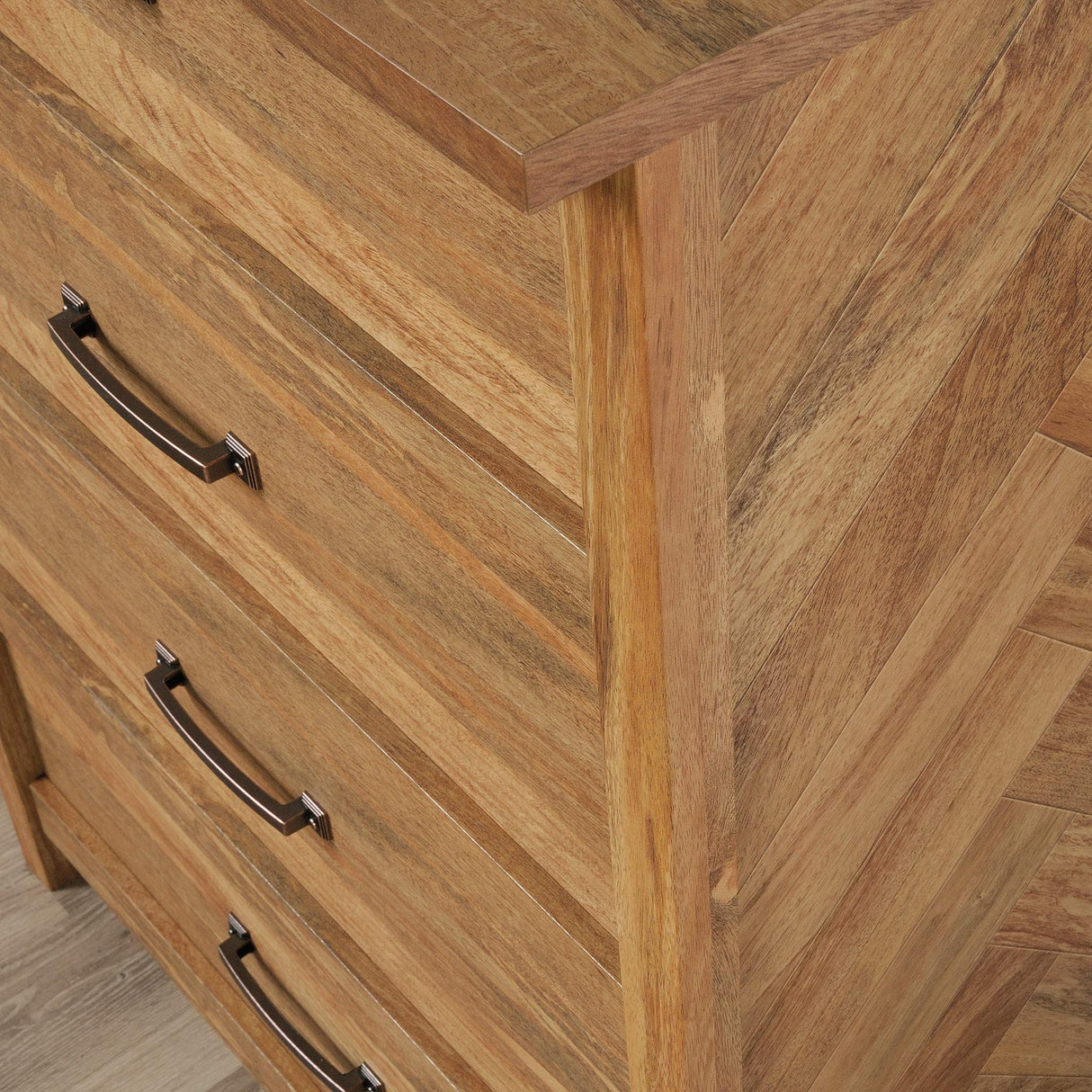 Sauder Cannery Bridge 4-Drawer Chest, L: 31.26" x W: 17.56" x H: 41.5", Sindoori Mango finish Sauder