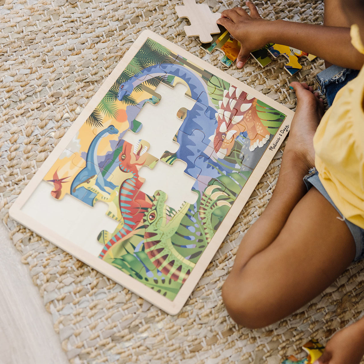 Melissa & Doug Dinosaurs Wooden Jigsaw Puzzle With Storage Tray (24 pcs) Melissa & Doug