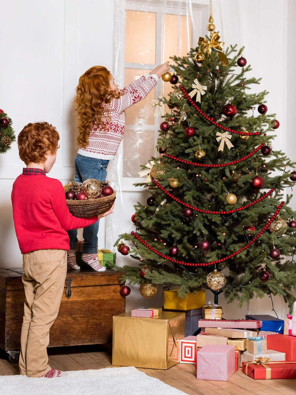 16 Feet Christmas Wood Bead Garland Wooden Bead Garland for Christmas Tree Holiday Decoration WILLBOND