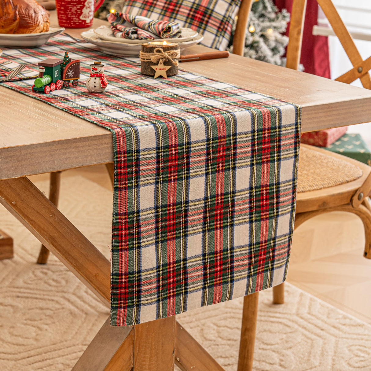 Red White Plaid Christmas Table Runner, Winter Holiday Table Runners 72 inches Long Xmas Decorations Indoor Outdoor Farmhouse Home Kitchen Dining Party Decor AQOTHES