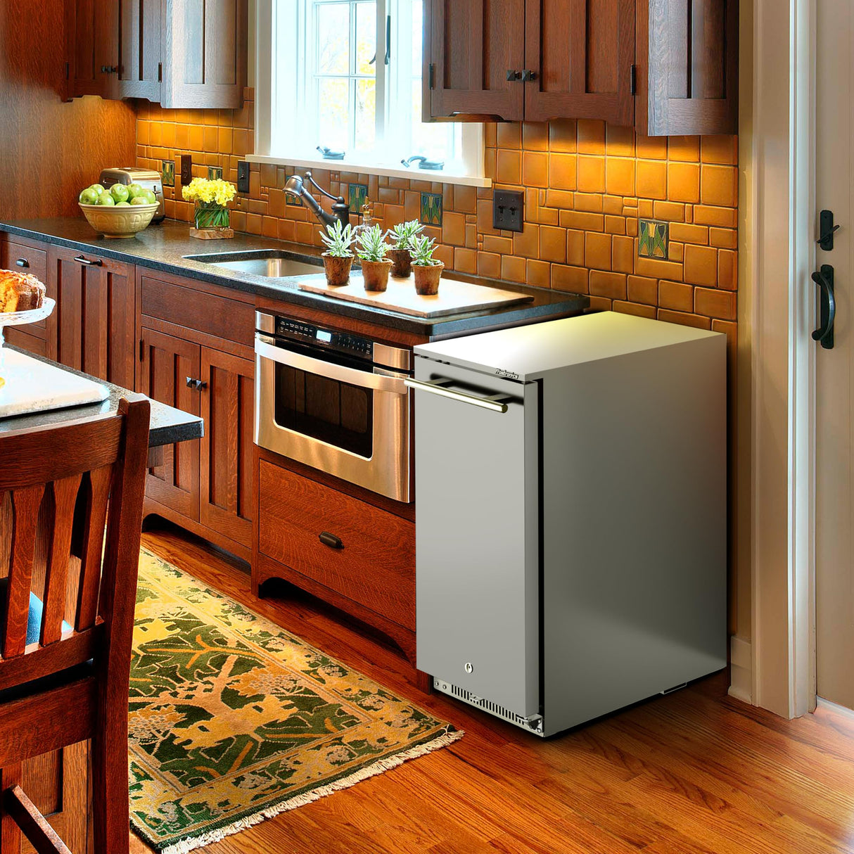 Frostronics 15 Inch 100 Cans Outdoor Beverage Refrigerator, 3.5 cu. ft. Built-in Beverage Cooler with Easy-Swap Reversible Door, 26°F Outdoor Beverage Fridge, SUS304, Lockable, ETL & NSF7 Certified Frostronics